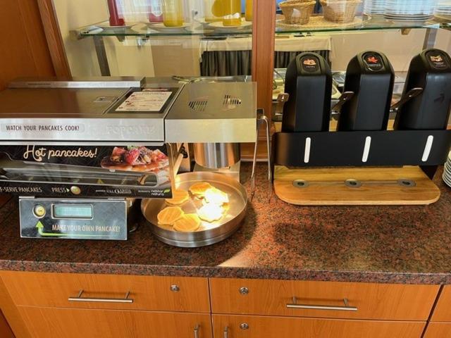Hotel Garni Vsb Ostrava Eksteriør billede