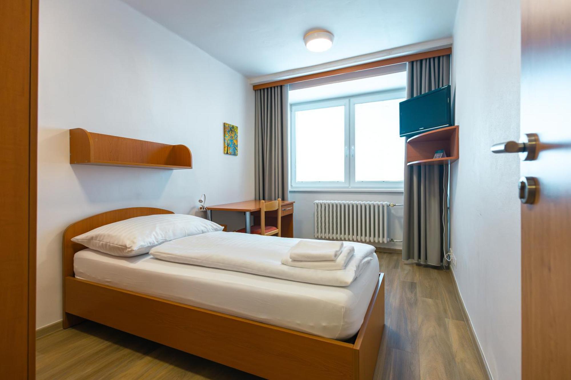 Hotel Garni Vsb Ostrava Eksteriør billede