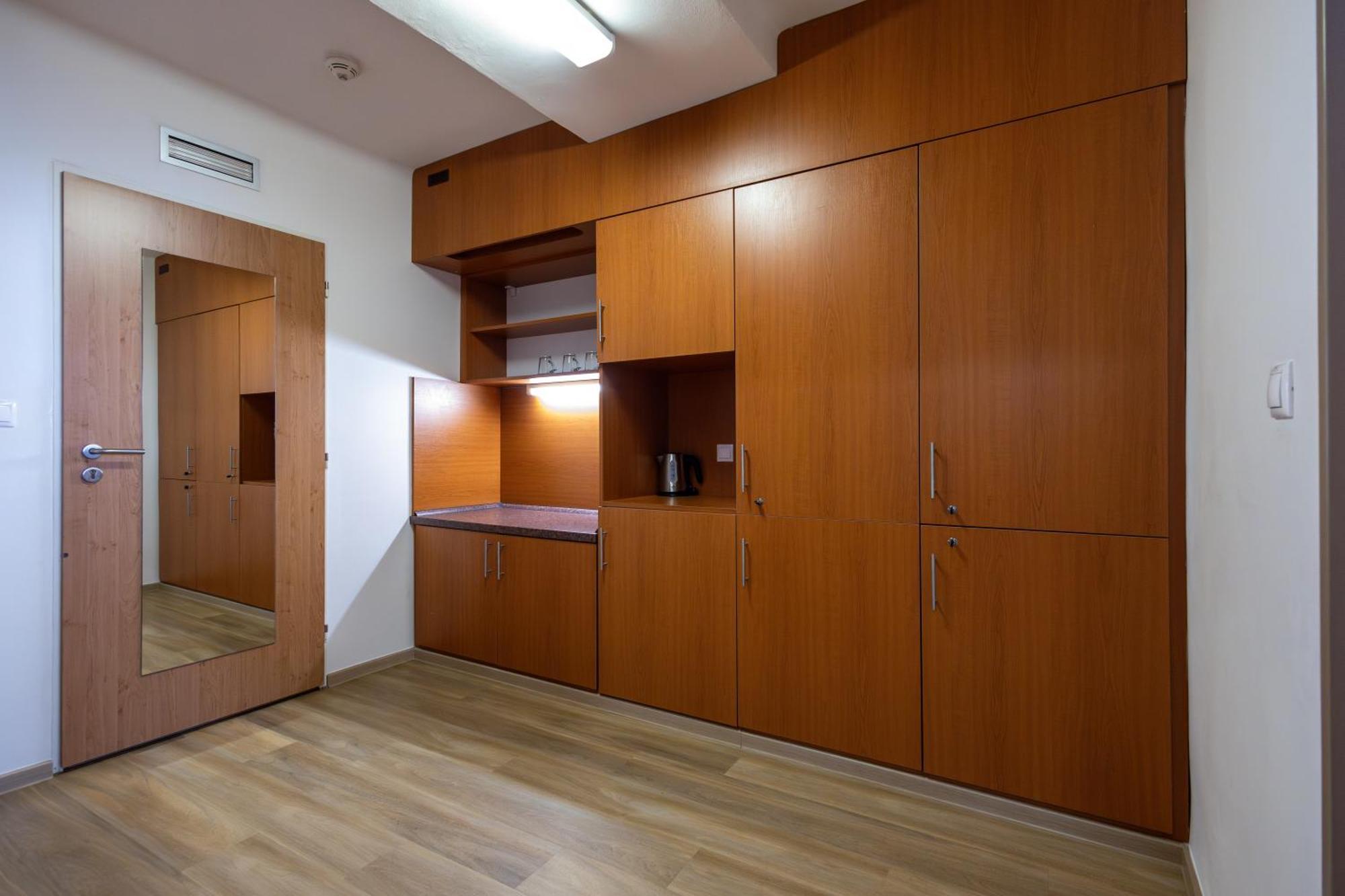 Hotel Garni Vsb Ostrava Eksteriør billede